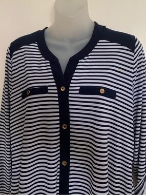 EUC Elie McCarthy Shirt Blouse 3/4 Tab Sleeve Navy Striped PETITE Size PXL